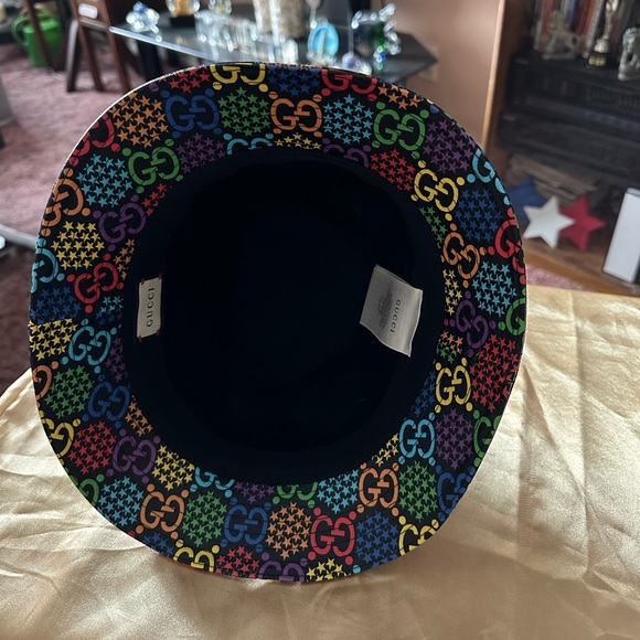 Gucci bucket hat - Picture 1 of 2